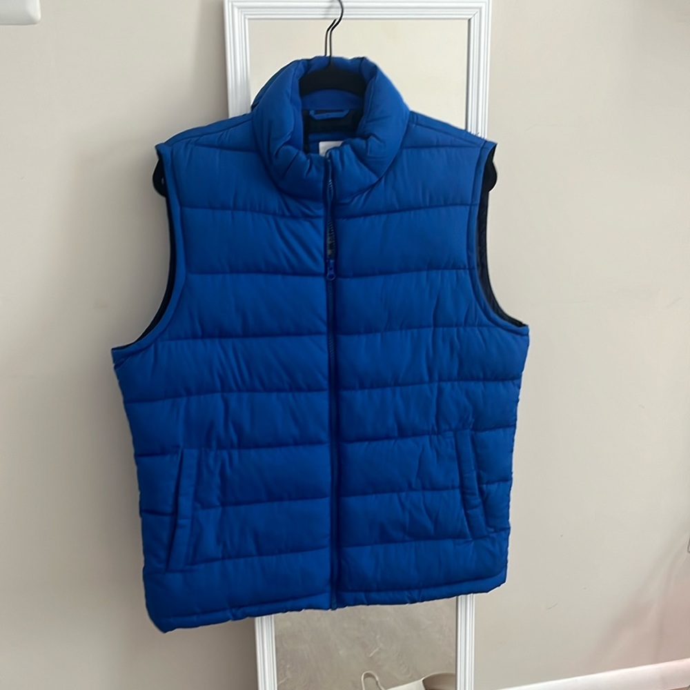 Gap vest